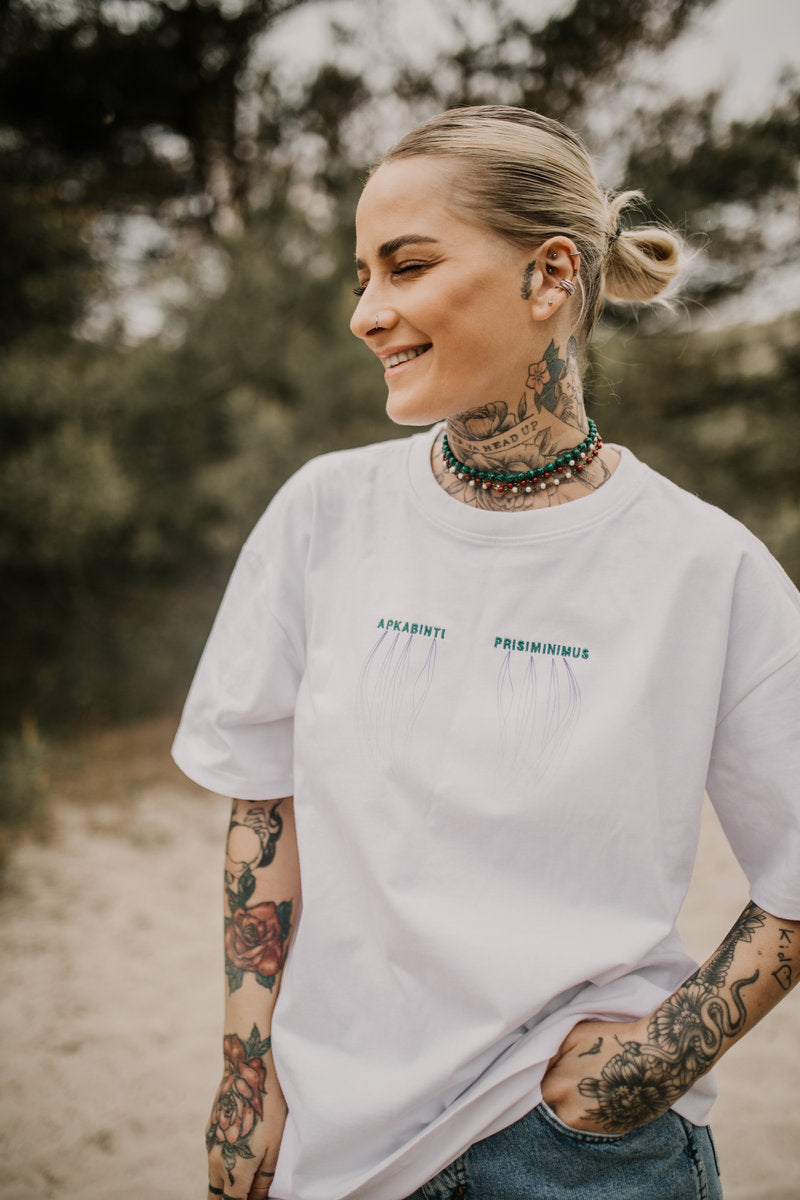 Jessica Shy „Apkabinti prisiminimus“ marškinėliai